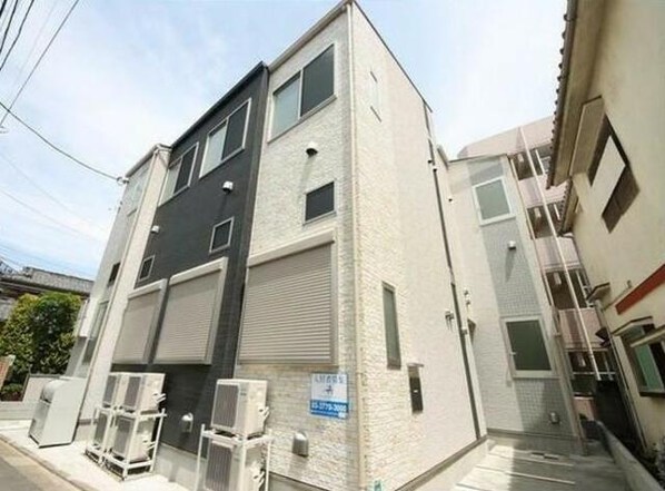 ハーモニーテラス池袋本町の物件外観写真